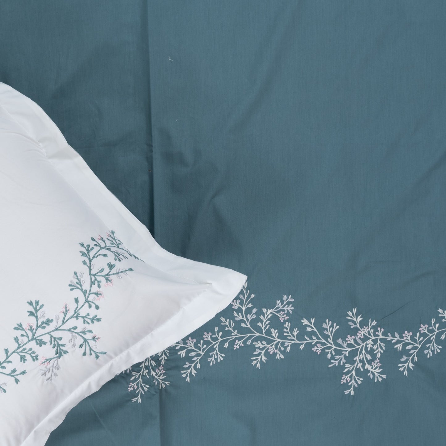 Haya*Dark Petrol blue/white*