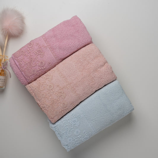 Belinda bath towels