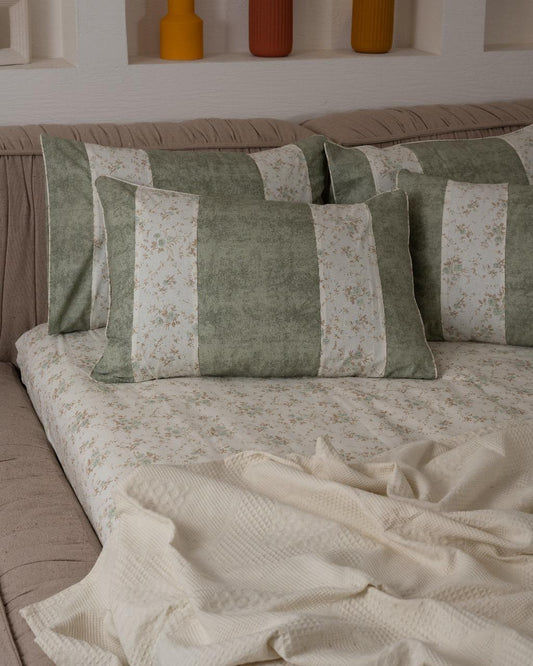 Engraved fitted sheet*pistachio*