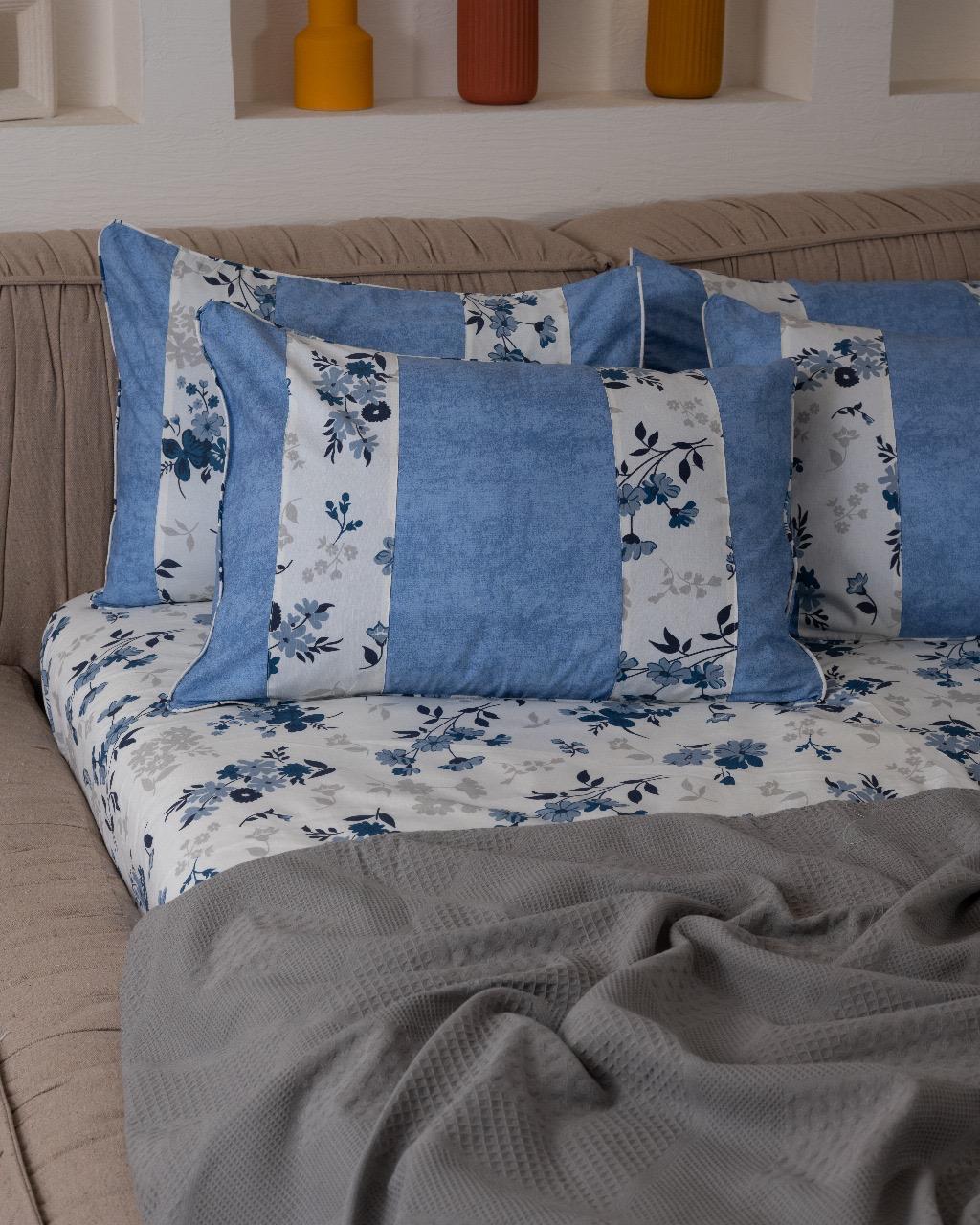 Engraved fitted sheet*baby blue*