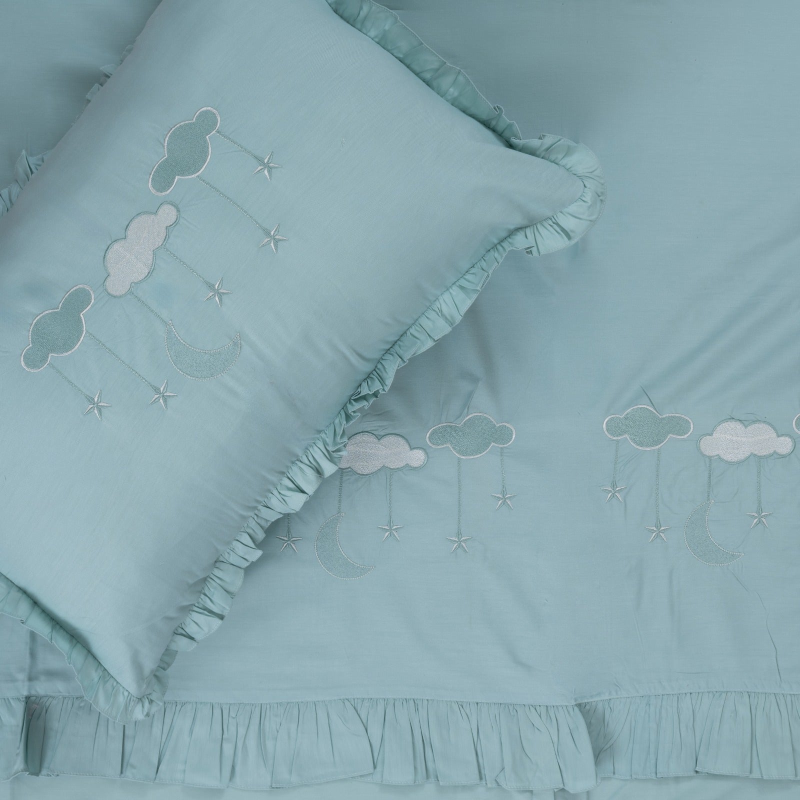 Cloudy*Dark mint green*