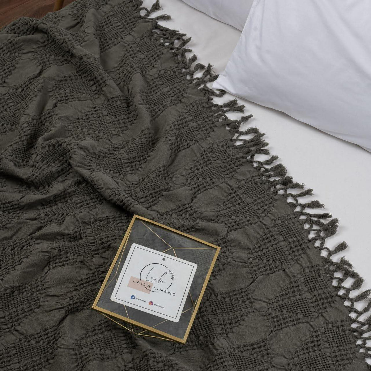 Anas coverlet*Olive Green*